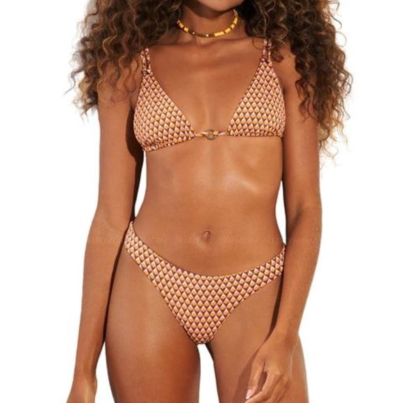 Maaji Other - NWT MAAJI KALEIDOSCOPE SIZE XL TRIANGLE TOP